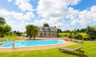Maison 7 Pièces 193 m² à vendre à Ernée (53500)