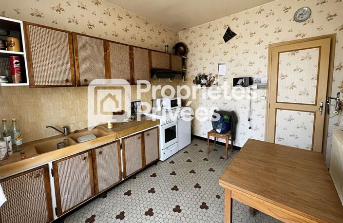 Maison de 205 m² avec logement indépendant et potentiel professionnel ? Centre de Bazas — photo 3
