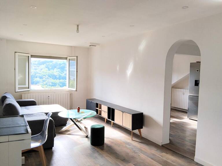 Appartement T3 Valserhône — photo 1