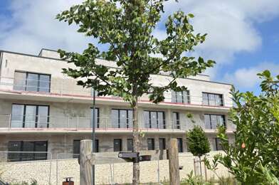 Appartement 4 pièces 592816 €
