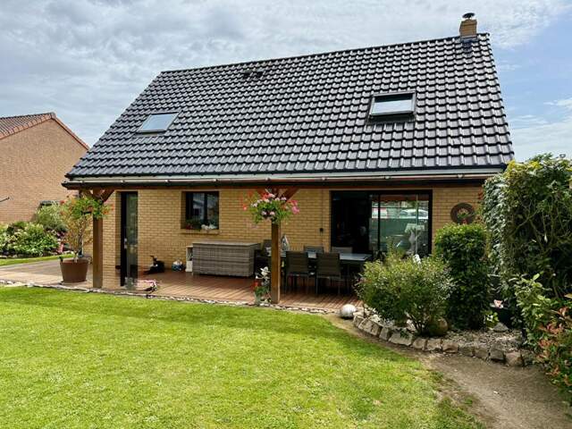 Maison individuelle,128M² au sol , 3 chambres, garage, jardin — photo du bien