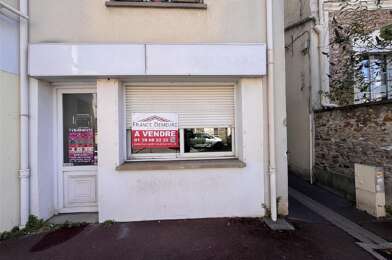 Commerce  121000 €