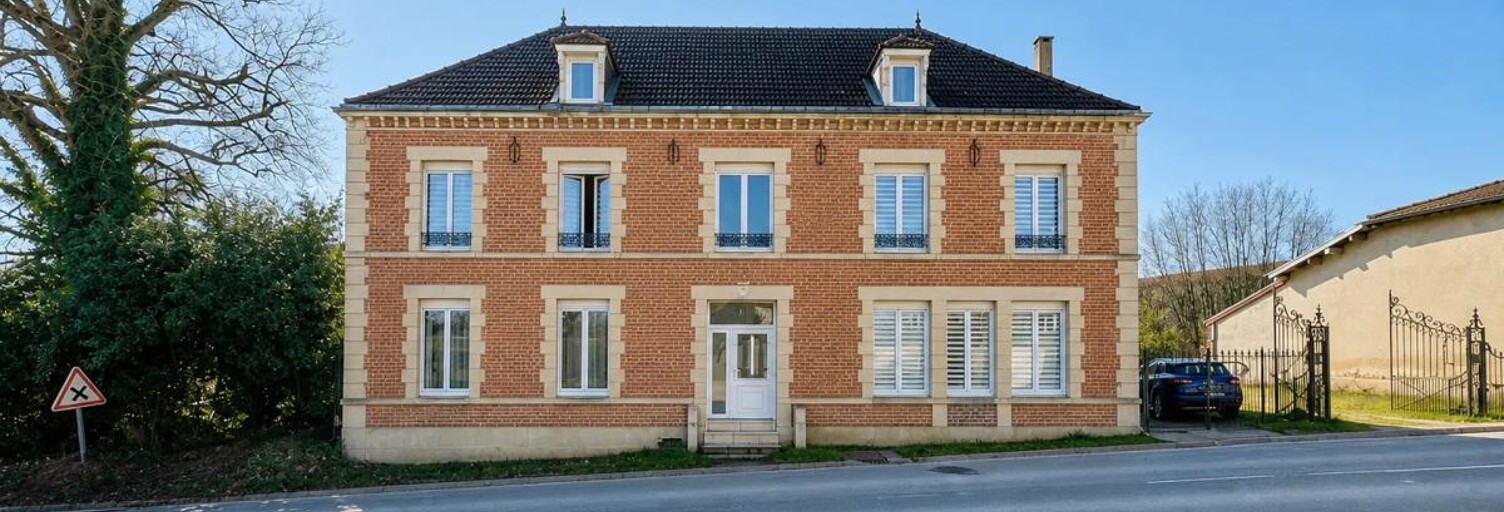 Maison 8 Pièces 256 m² à vendre à Somsois (51290)