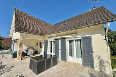 Maison 7 pièces 450000 €