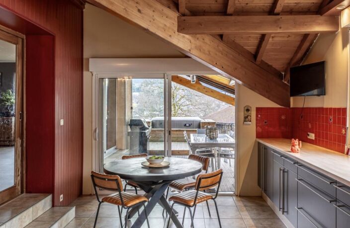 Vente maison 9 pièces 243 m² Gérardmer (88400) — photo 2