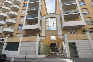 Garage  39900 €