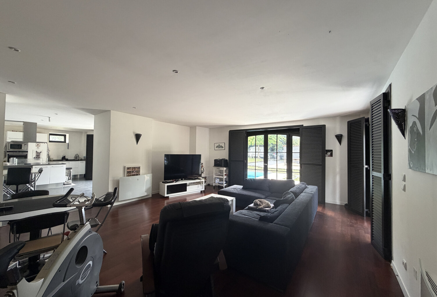 Talence - 667000 euros — photo 1