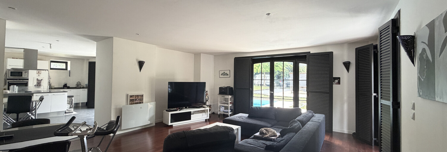 Maison 5 Pièces 198 m² à vendre à Talence (33400)