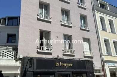 Appartement 4 pièces 166000 €