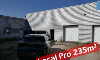 Local industriel  235 m² à vendre à Firminy (42700)