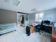 local commercial 236m² emplacement idéal — photo 2