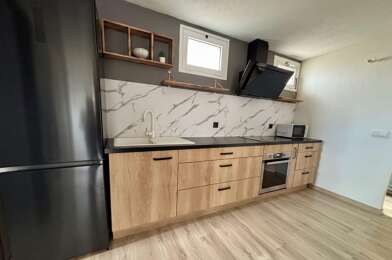 Appartement 3 pièces 163600 €