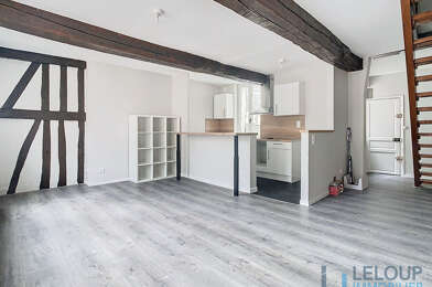 Appartement 4 pièces 950 €