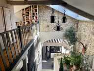 CHARME DE L’ANCIEN ET CONFORT MODERNE – PROPRIÉTÉ FAMILIALE AVEC DÉPENDANCE — photo 3