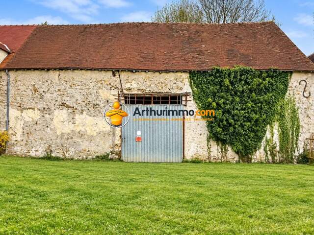 Grange à réhabiliter – 118 m² – Terrain 875 m² – Possibilité de création de 2 logements — photo du bien