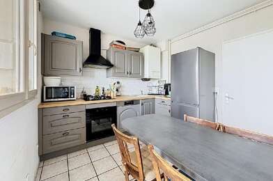 Appartement 4 pièces 135000 €