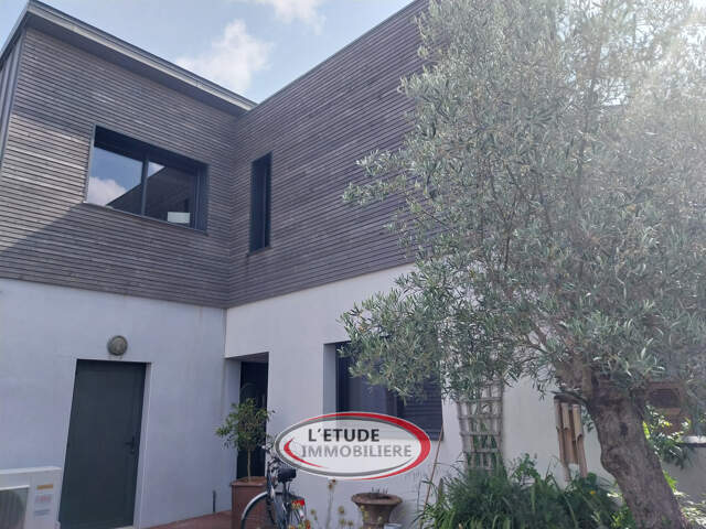 PAIMBOEUF CENTRE : bien atypique, maison-loft (175 m2), + te — photo du bien