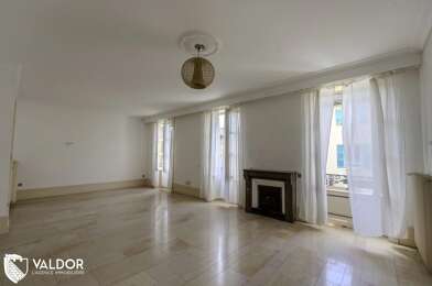 Appartement 5 pièces 235000 €