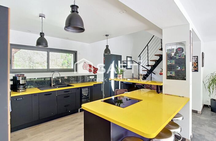 Maison 6 pièces, 5 chambres dans un terrain de 6800m2 — photo 5