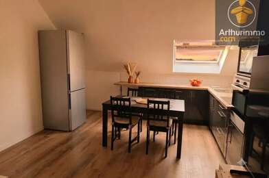 Appartement 4 pièces 750 €