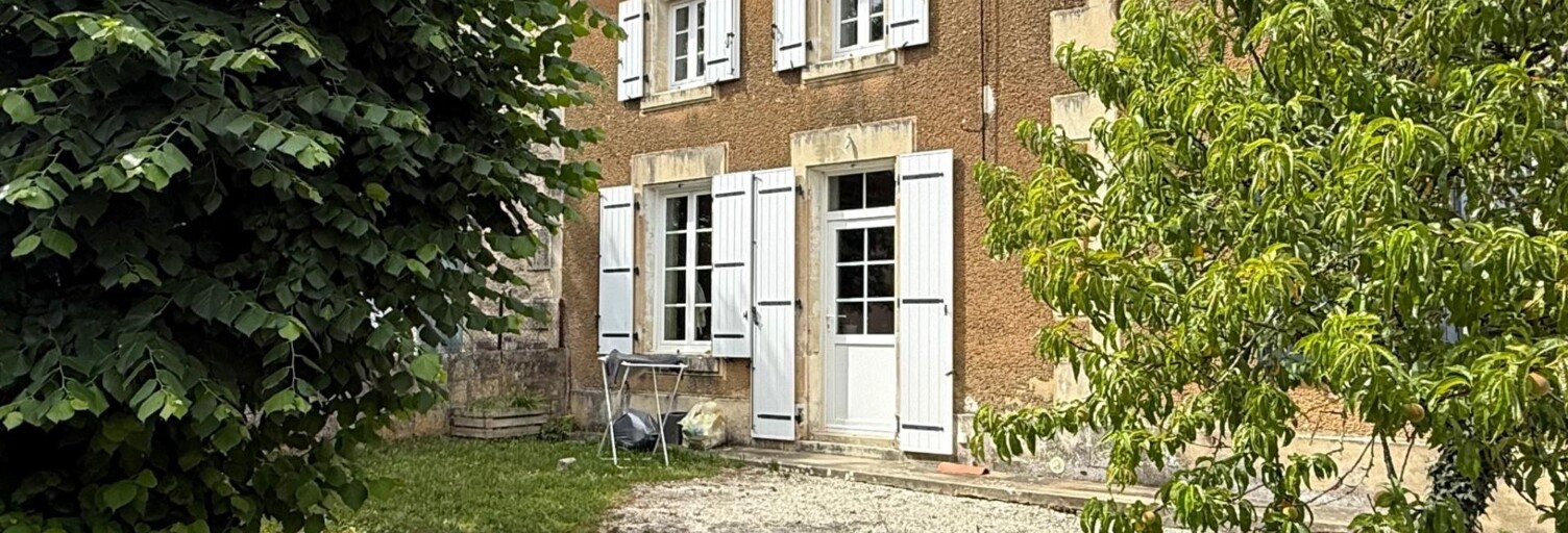 Maison 5 Pièces 250 m² à vendre à Aulnay (17470)