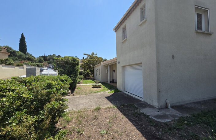 maison 5 pieces 105 m2 sur 699 m2 de terrain — photo 3