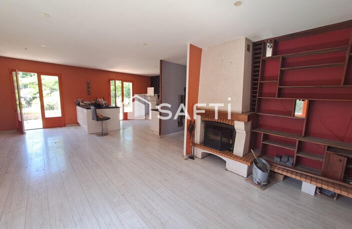 "Maison familiale avec sous-sol complet sur 2 004 m² de terrain" — photo 4