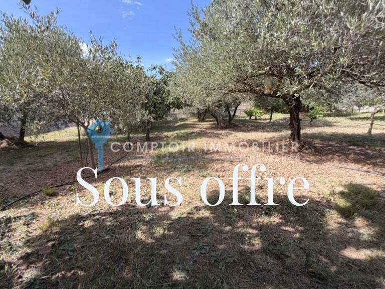 En exclusivité, Terrain constructible de 616 m2 viabilisé, — photo 1