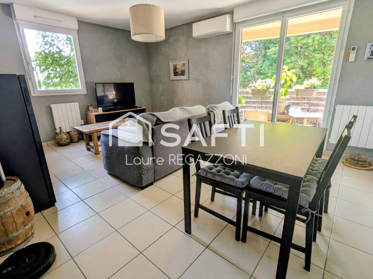 Bel appartement de 66 m² avec balcon, piscine et 2 parkings privés à Beaune — photo 1