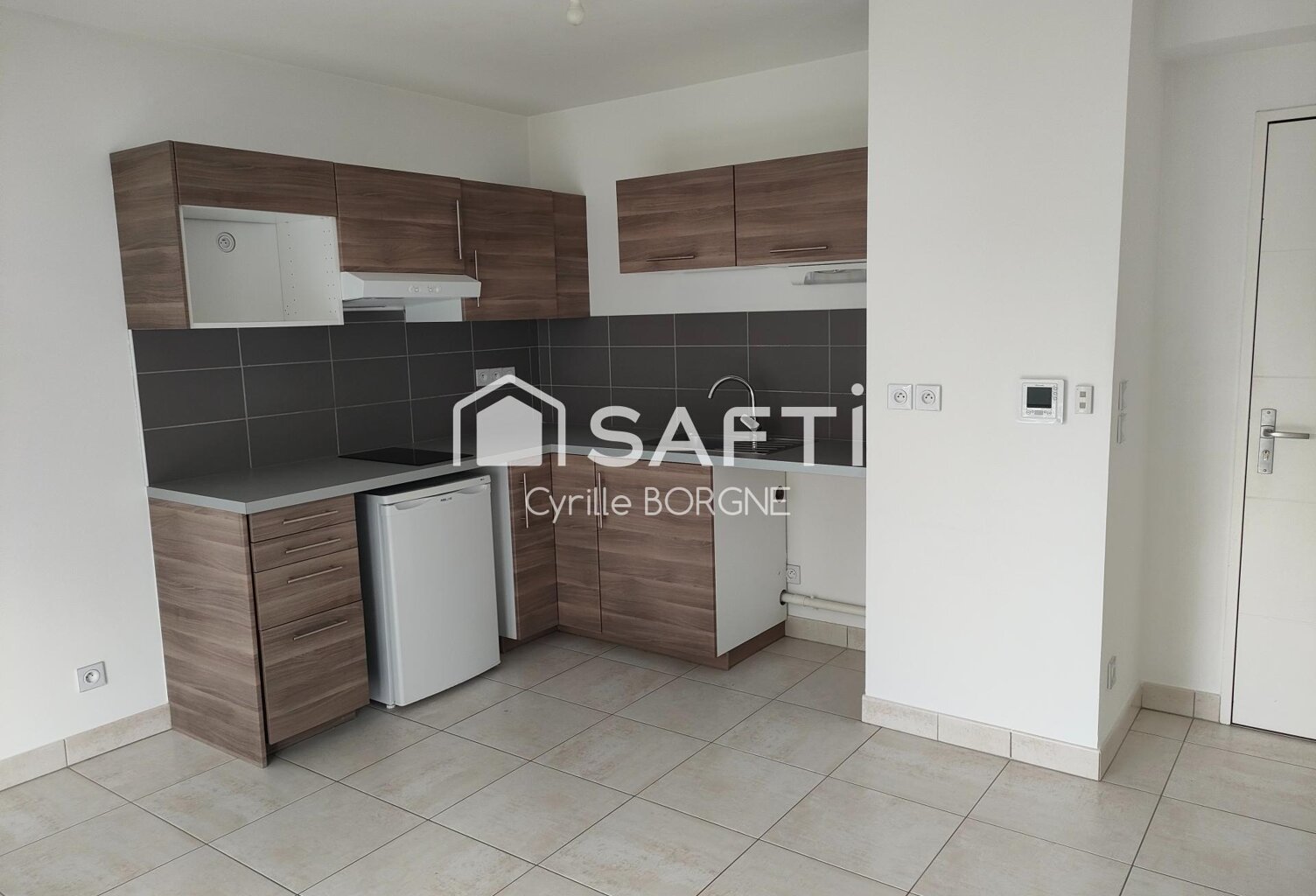 Super appartement sécurisé, bien situé et en très bon état ! — photo 1