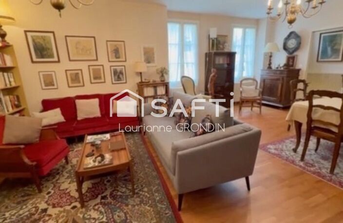 Coup de cœur : Grande maison de ville pleine de charme ! — photo 2