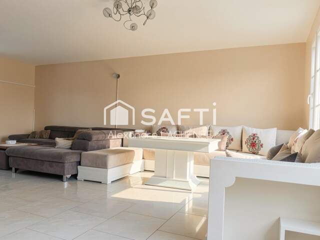 Maison familiale 148 m², jardin et garage à Méru — photo du bien