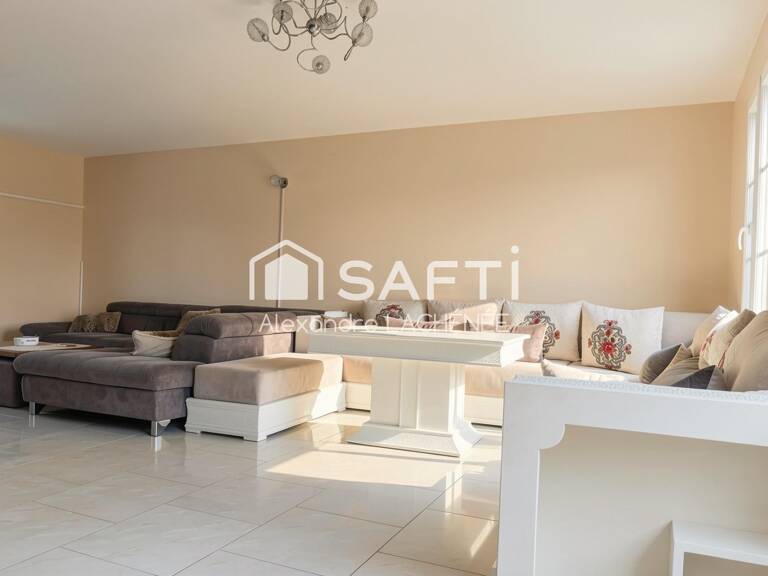 Maison familiale 148 m², jardin et garage à Méru — photo 1