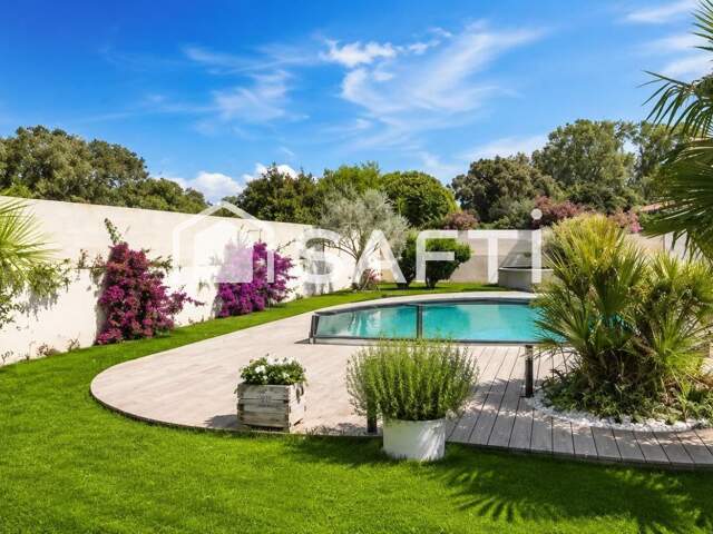 Maison contemporaine de plain?pied  150 m²  Piscine au sel  Terrain clos 1300 m²  Prestations haut de gamme — photo du bien