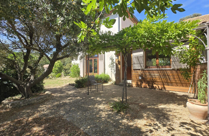 A vendre villa 4 chambres terrain 1706 m2 — photo 3