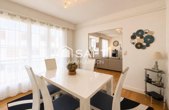Un appartement d'exception en hyper-centre de Lisieux — photo 2