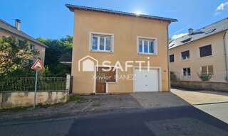 Immeuble  197 m² à vendre à Saint-Chély-d'Apcher (48200)