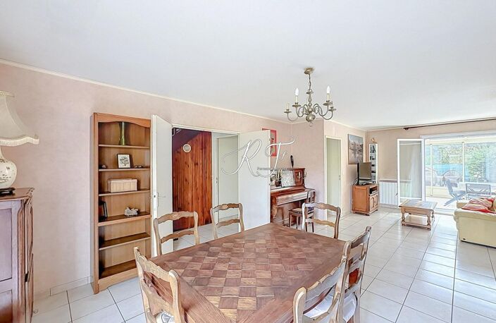 maison avec 5 chambres et véranda — photo 4