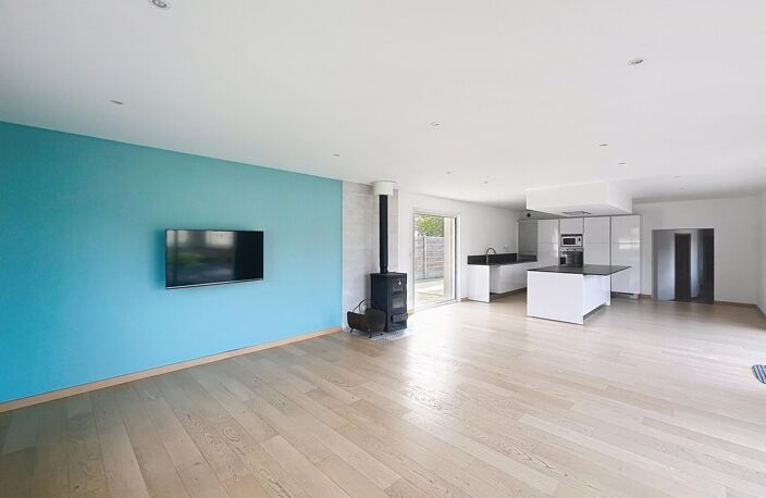 Maison de 156m2 entièrement rénovée sur 2900m2 de terrain — photo 4