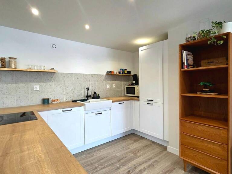 106m² - 3 chambres - exterieur - parkings — photo 1