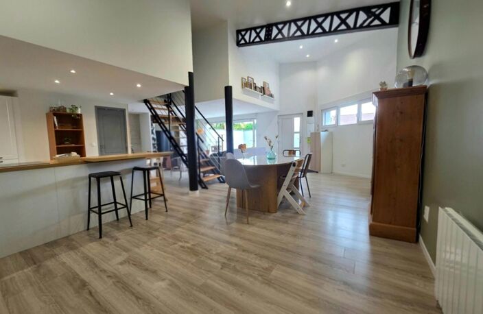 106m² - 3 chambres - exterieur - parkings — photo 3