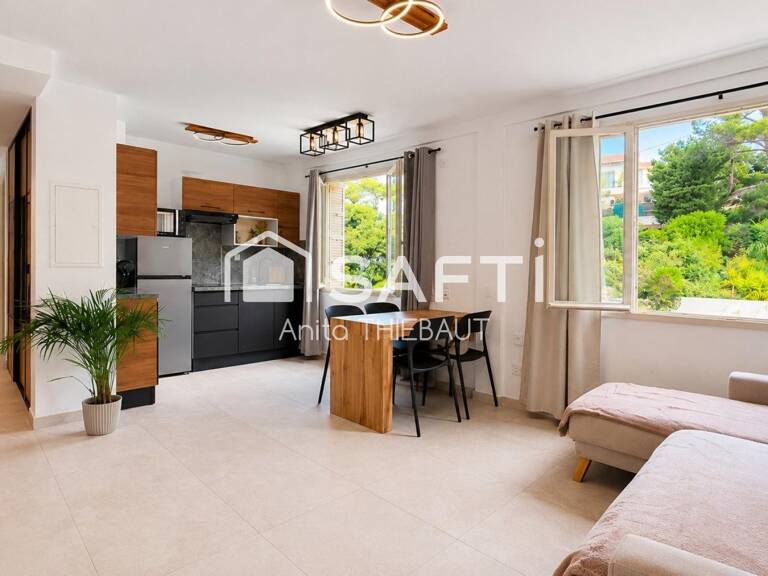 Saint Raphael - Centre ville, appartement rénové — photo 1
