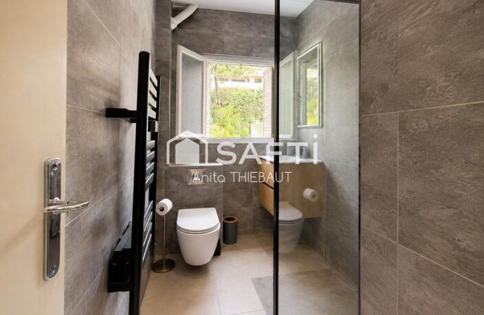 Saint Raphael - Centre ville, appartement rénové — photo 5