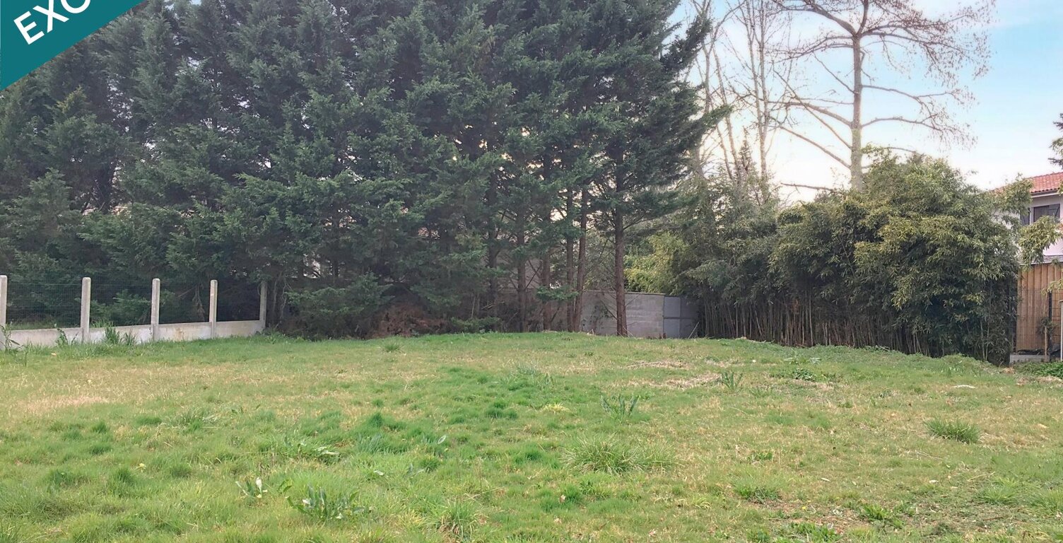 DEPENDANCE AVEC TERRAIN 817 M2 A VILLENAVE D'ORNON QUARTIER TRES CALME — photo 1