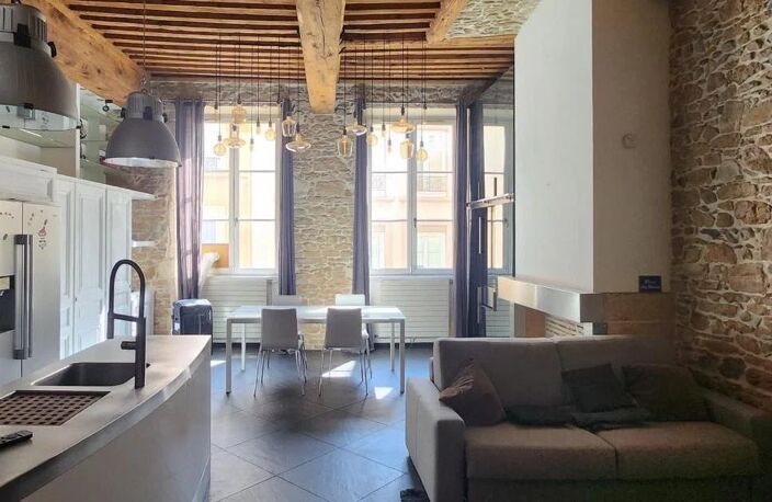 EXCLUSIVITÉ – APPARTEMENT CHARME ANCIEN 74 M² AU SOL — photo 3