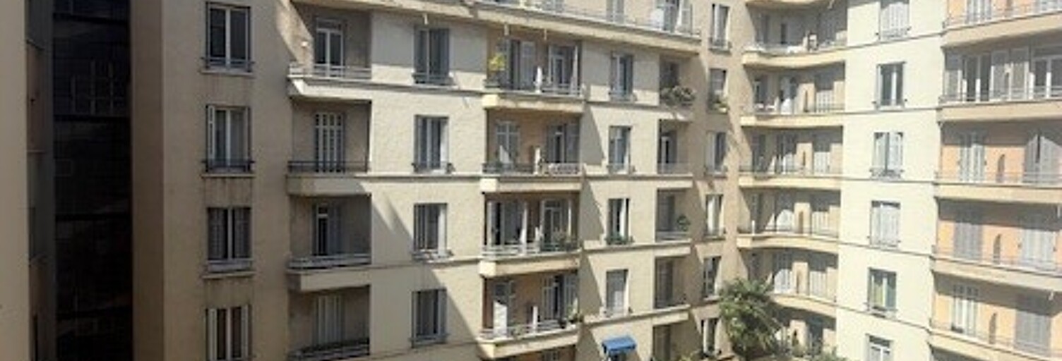 Appartement 3 Pièces 54 m² à louer à Marseille 8 (13008)