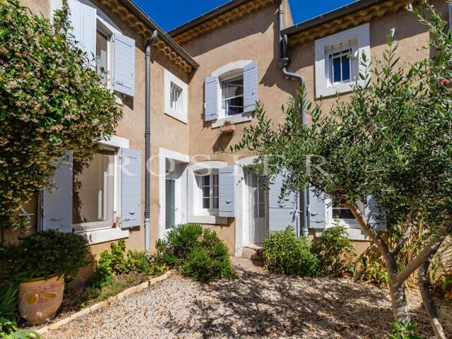 Vente Maison de village rénovée avec cour et garage à Jonquerett — photo du bien