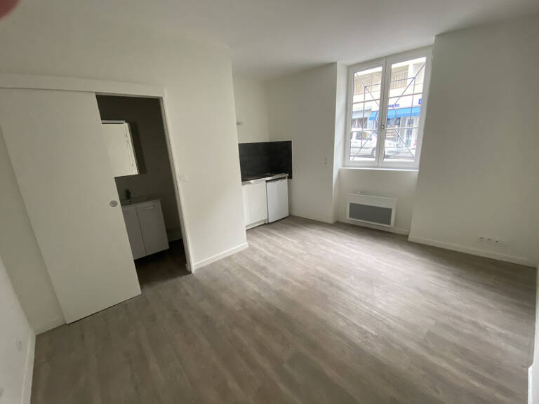 STUDIO NEUF RUE JACOBINS 16 M2 — photo 1