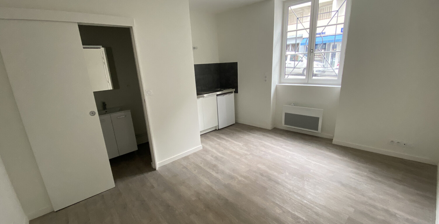 STUDIO NEUF RUE JACOBINS 16 M2 — photo 1