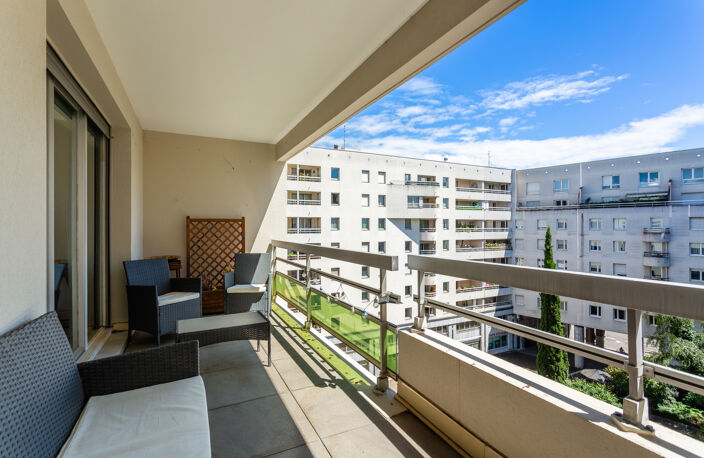 Appartement familial 6ème étage   Villeurbanne Gratte-Ciel — photo 3